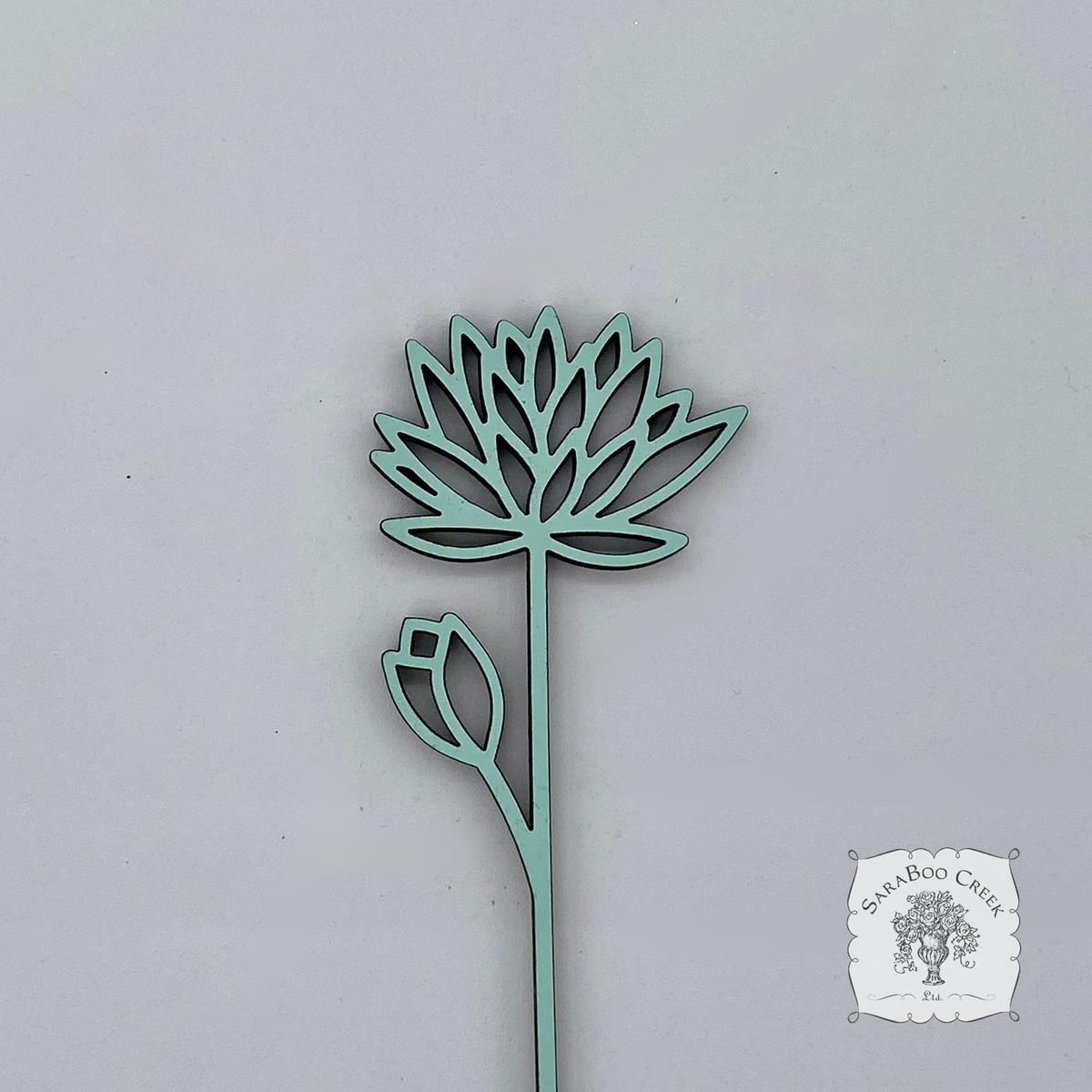 Flower of the Month Wood Plant Marker Picks - Birth Month Plant Stake Pokes w/ Brushed Gold 1 side, Color the other side