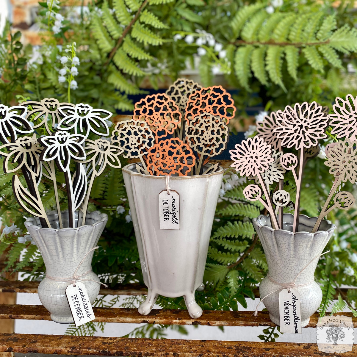 Flower of the Month Wood Plant Marker Picks - Birth Month Plant Stake Pokes w/ Brushed Gold 1 side, Color the other side