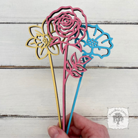 Flower of the Month Wood Plant Marker Picks - Birth Month Plant Stake Pokes w/ Brushed Gold 1 side, Color the other side