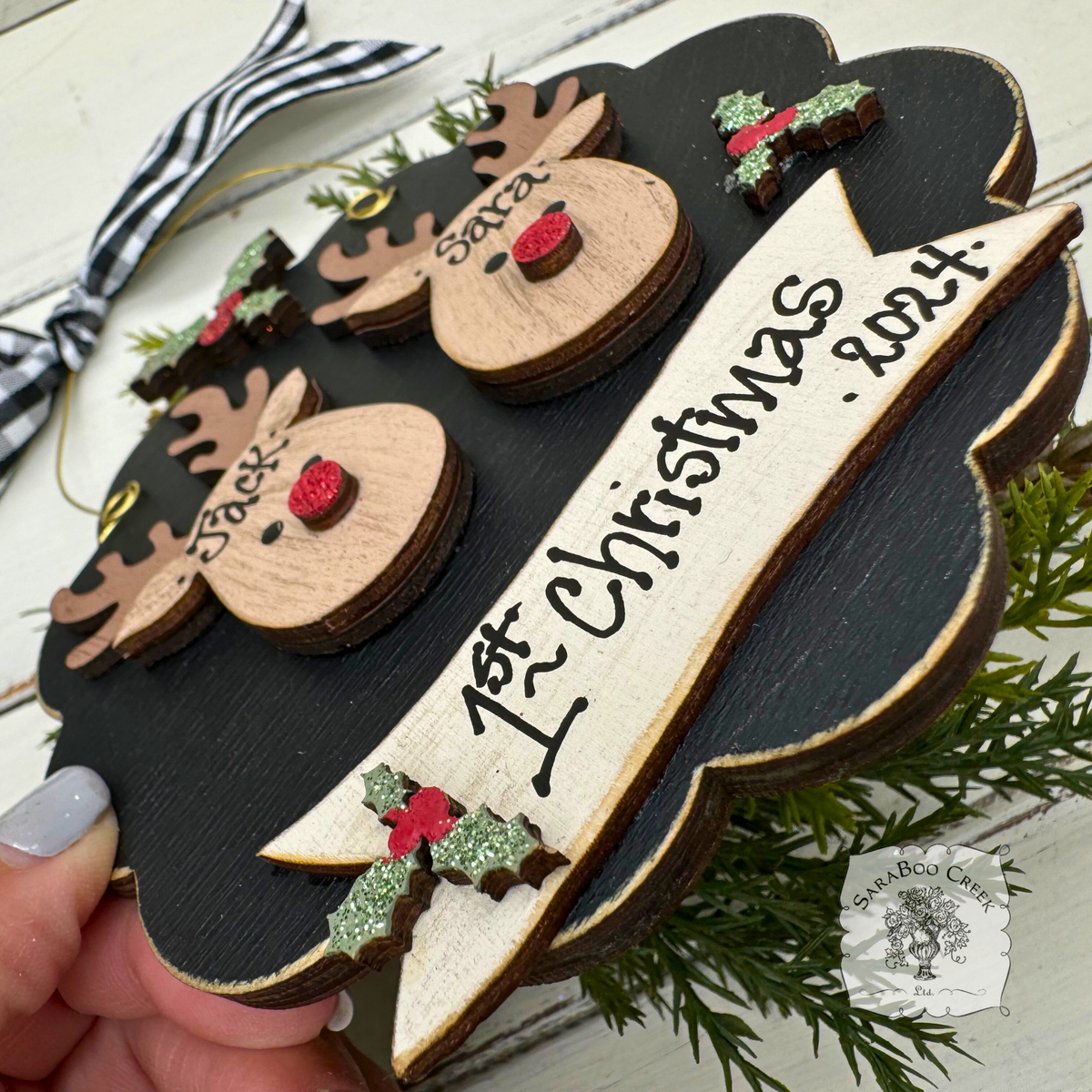 2 Reindeer Scallop Ornament with Banner