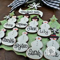 Traditional Snowman Family Tree Ornament (8-14 snowmen) - Personalized Grandparent or Large Family Gift