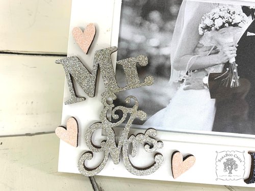 Mr. & Mrs. Wedding Picture Frame w/ Year for 4" x 6" Photo