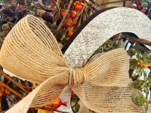 Rustic Pumpkin Outline Decoration - Cute Wreath Tie-In Pumpkin Cut Out