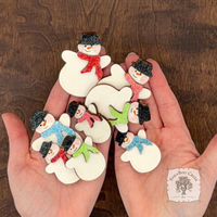 Christmas Wood Shape Pieces - Retro Snowman and Ball Ornament with Bow