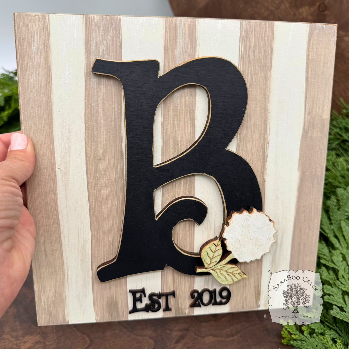 Striped Tabletop Plaque with Initial and Hydrangea Flower Decoration