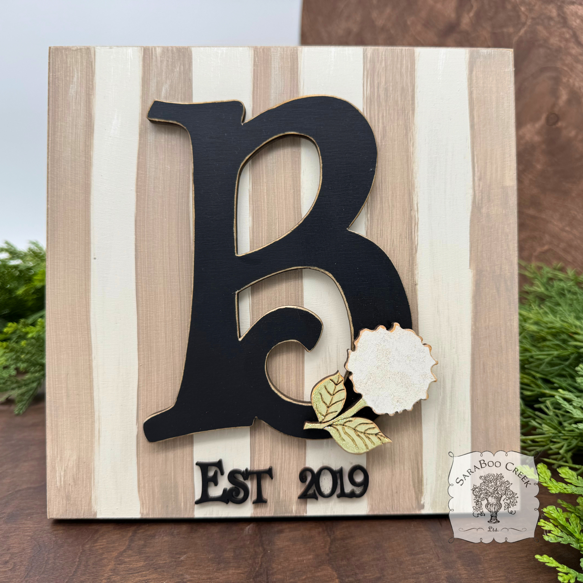 Striped Tabletop Plaque with Initial and Hydrangea Flower Decoration