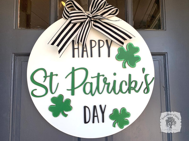 20" Round Happy St. Patrick's Day Sign in White